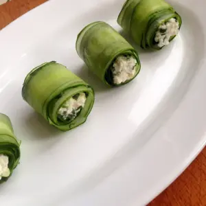 Огурцовые рулетики