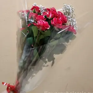 Букет цветов в целлофане